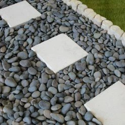 Vigoro 0.4 cu. ft. Bagged Mexican Beach Pebble Landscape Rock -Vigoro Shop vigoro bagged landscape rocks hdmbp3 30 4f 1000