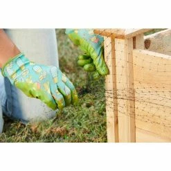 Vigoro 14 ft. x 14 ft. Polypropylene Bird Block Netting and Barrier -Vigoro Shop vigoro landscape fabric nmvbb1414 4f 1000