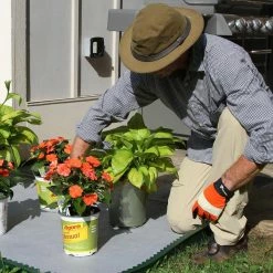 Vigoro 4 ft. x 100 ft. Matrix Grid Heavy-Duty Landscape Fabric (4-Pack) -Vigoro Shop vigoro landscape fabric vpnm410085 4pk fa 1000